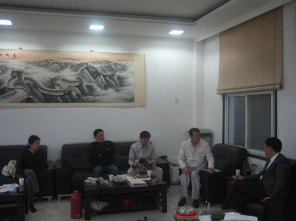 信陽(yáng)市委統(tǒng)戰(zhàn)部領(lǐng)導(dǎo)來(lái)我公司考察
