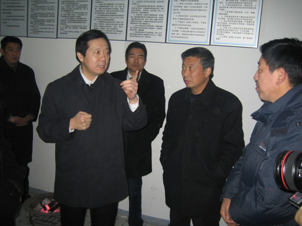河南省科技廳副廳長(zhǎng)來(lái)我公司調(diào)研技術(shù)攻關(guān)和產(chǎn)品研發(fā)情況