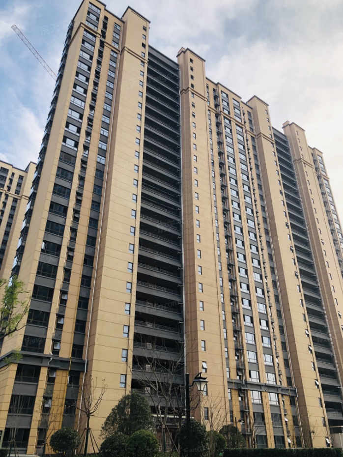 信陽信合湖東春天